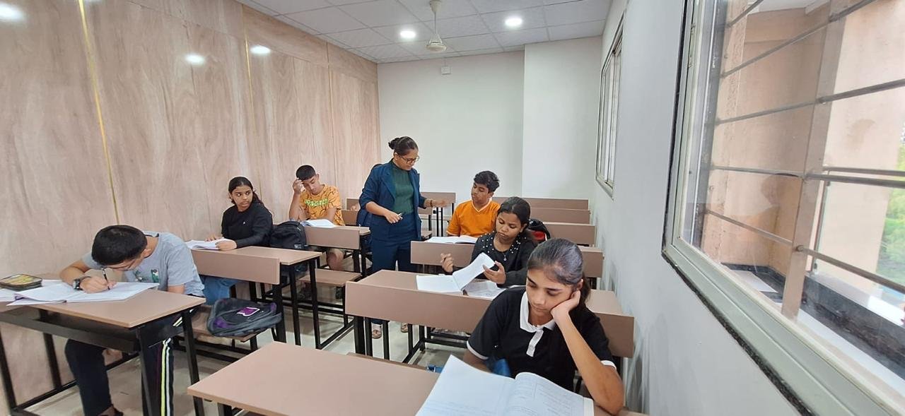 Mentor-led student engagement session